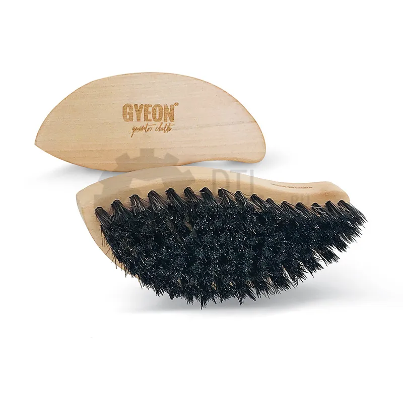 GYEON Q²M LeatherBrush - Щетка из конского волоса на деревянной ручке - 1