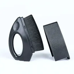 PureStar Iron brush applicator - Щетка с пласиковым чехлом для резины и пластиковых элементов, 3х6 см